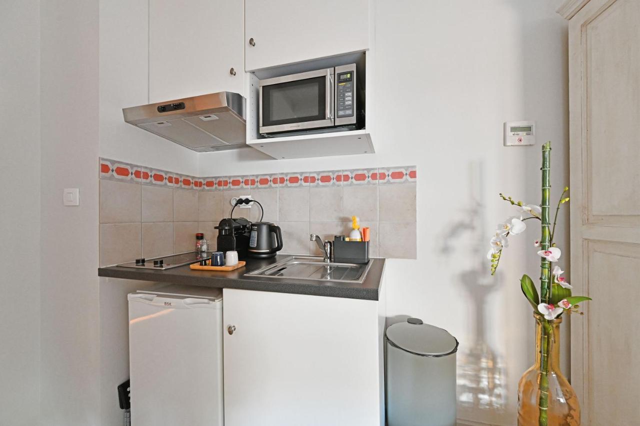 Au Coeur Des Papes, Dans Batisse De Charme Studios & Appartements En Coeur De Ville Avignon Exterior foto
